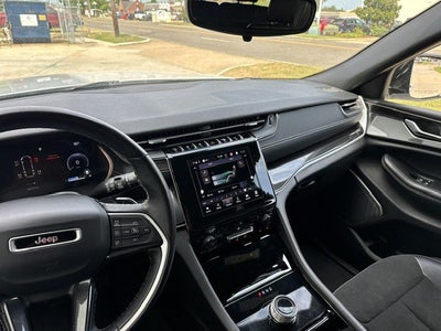 2022 Jeep Grand Cherokee L Altitude