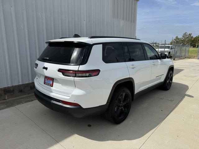2022 Jeep Grand Cherokee L Altitude