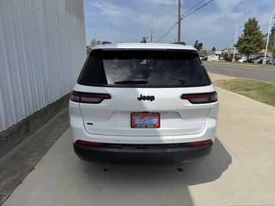 2022 Jeep Grand Cherokee L Altitude