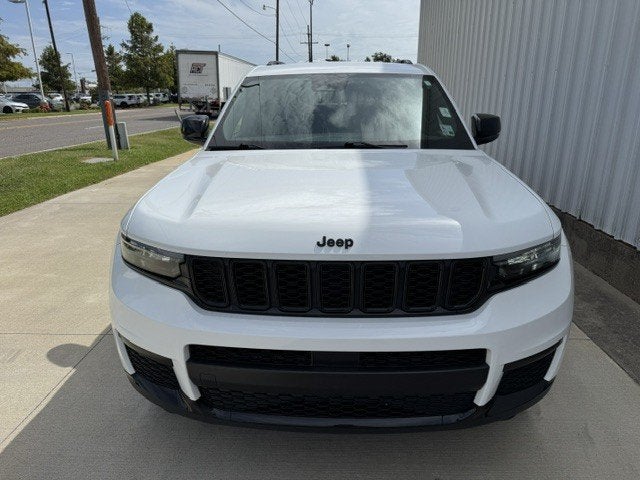 2022 Jeep Grand Cherokee L Altitude