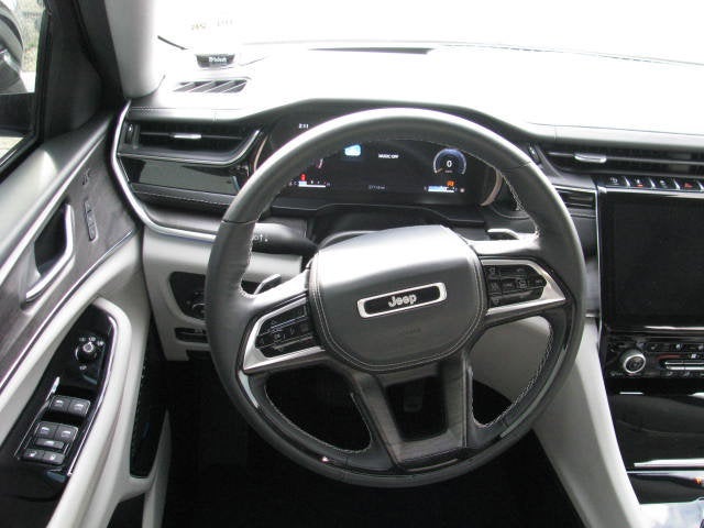 2022 Jeep Grand Cherokee L Overland