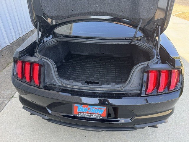 2021 Ford Mustang COUPE