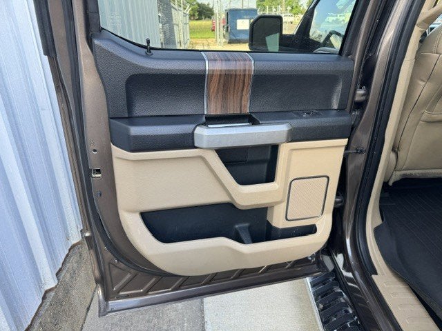 2015 Ford F-150 CREW CAB
