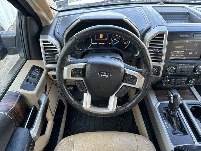 2015 Ford F-150 CREW CAB