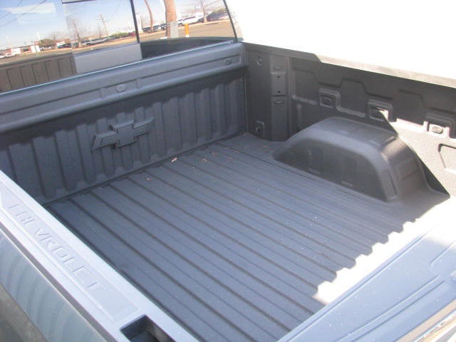 2025 Chevrolet Silverado LT