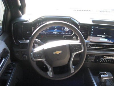 2025 Chevrolet Silverado LT