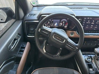 2024 GMC Canyon 4WD AT4