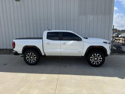2024 GMC Canyon 4WD AT4