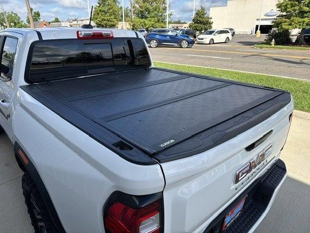 2024 GMC Canyon 4WD AT4