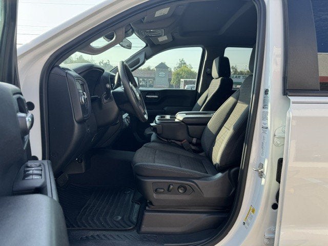 2024 GMC Sierra Pro