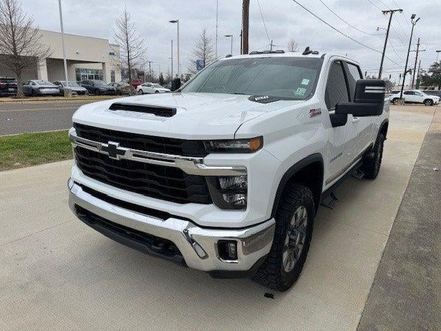 2025 Chevrolet Silverado HD LT