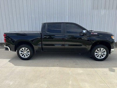 2023 Chevrolet Silverado LT