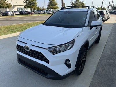 2020 Toyota RAV4 XLE Premium