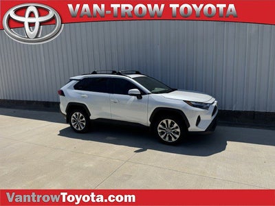 2025 Toyota RAV4 XLE Premium