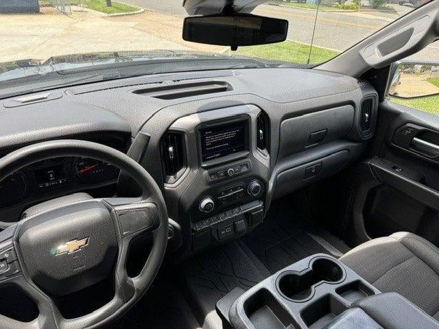 2022 Chevrolet Silverado Custom