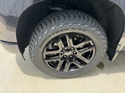 2022 Chevrolet Silverado Custom