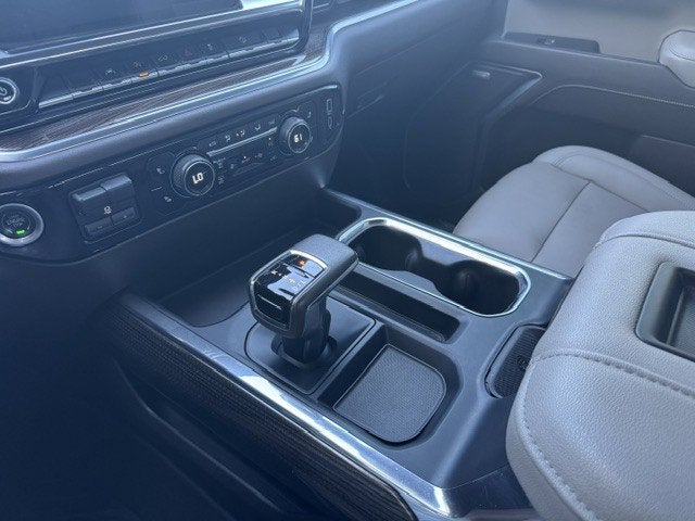 2022 Chevrolet Silverado RST