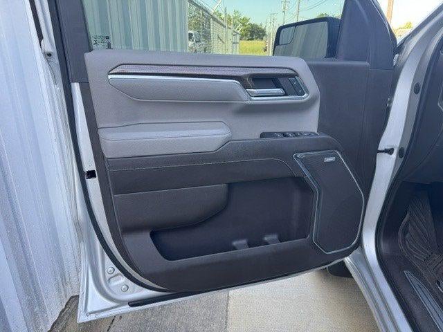 2022 Chevrolet Silverado RST