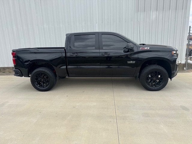 2021 Chevrolet Silverado RST