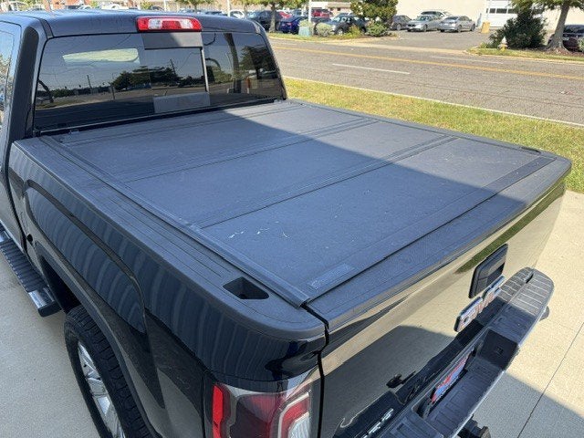 2017 GMC Sierra SLT