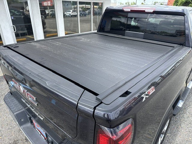 2024 GMC Sierra SLT