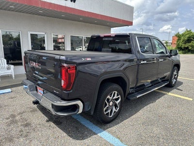 2024 GMC Sierra SLT
