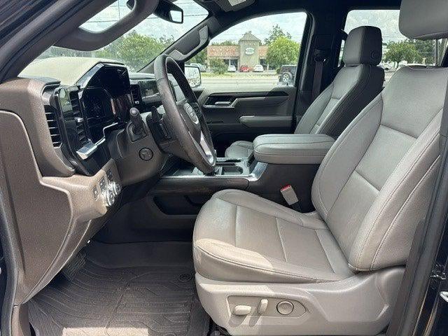 2024 GMC Sierra SLT