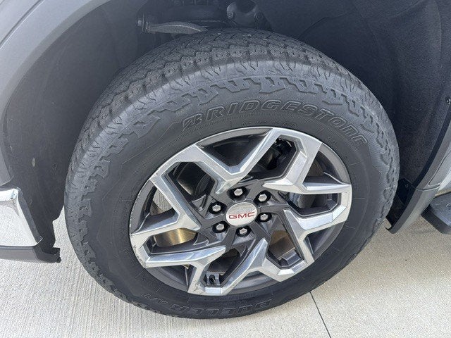 2023 GMC Sierra SLT