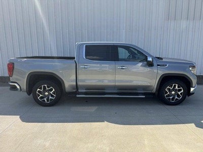 2023 GMC Sierra SLT