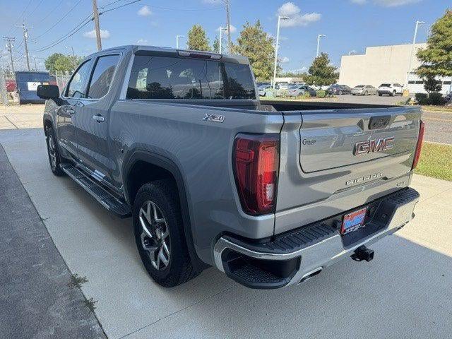 2023 GMC Sierra SLT