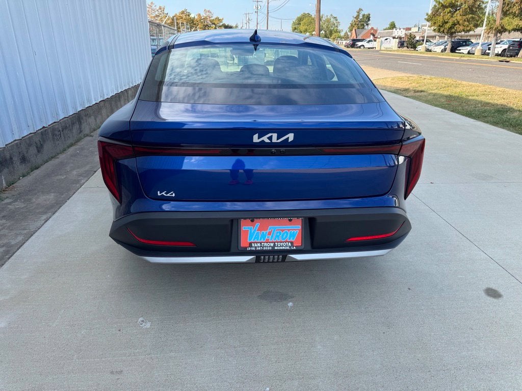 2025 Kia K4 LXS