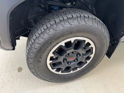 2024 Toyota TACOMA TRD OFFRD TRD