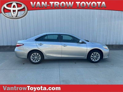 2015 Toyota CAMRY LE