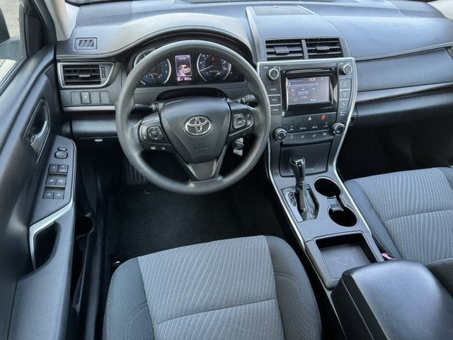 2015 Toyota CAMRY LE