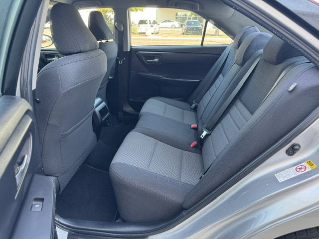 2015 Toyota CAMRY LE