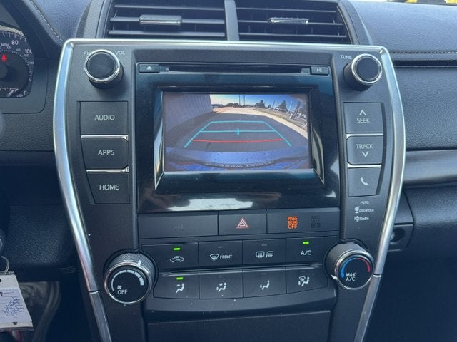 2015 Toyota CAMRY LE