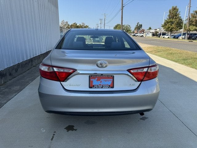 2015 Toyota CAMRY LE