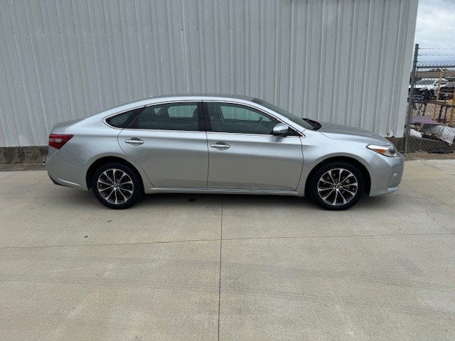 2016 Toyota Avalon Limited
