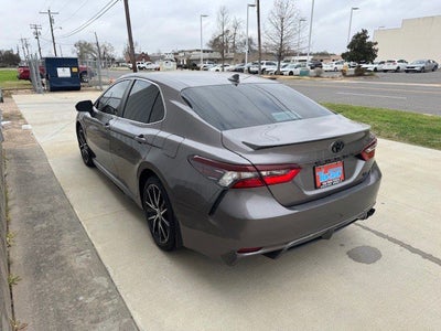 2024 Toyota CAMRY SE