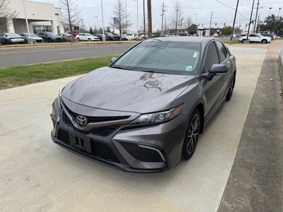 2024 Toyota CAMRY SE