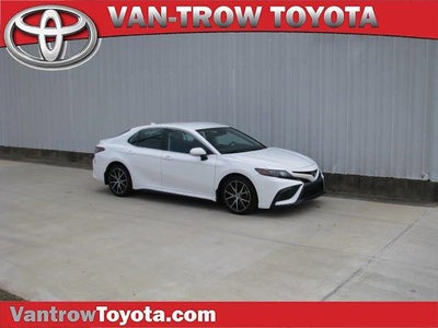 2022 Toyota CAMRY SE