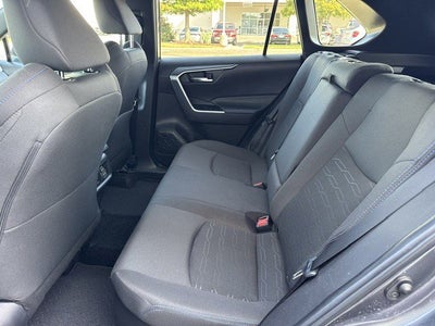 2024 Toyota RAV4 Hybrid SE