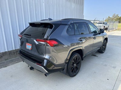 2024 Toyota RAV4 Hybrid SE