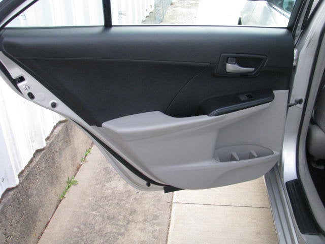 2014 Toyota CAMRY LE