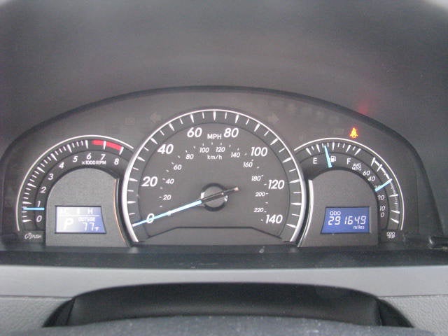 2014 Toyota CAMRY LE