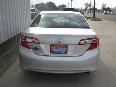2014 Toyota CAMRY LE