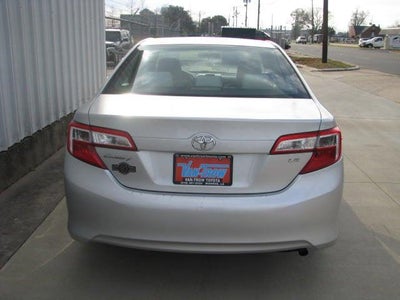 2014 Toyota CAMRY LE