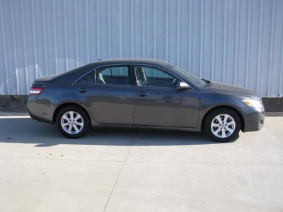 2011 Toyota CAMRY LE