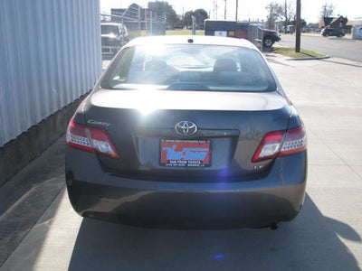 2011 Toyota CAMRY LE