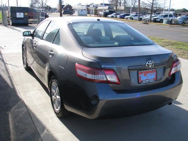 2011 Toyota CAMRY LE